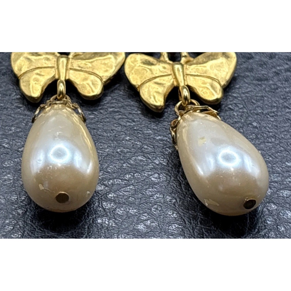 Vintage 80s Givenchy Gold Tone Butterfly Pearl Drop Dangle Pierced Earrings - Picture 15 of 16
